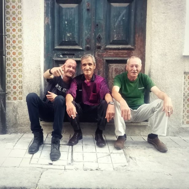 часть5_дедушки радуются что женька взяла платье